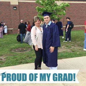 Meet your Posher, Carla