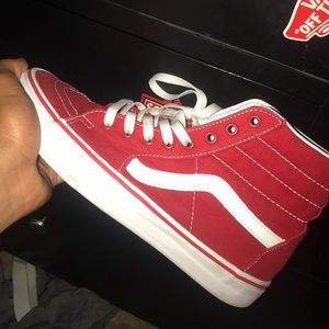 Vans high tops red