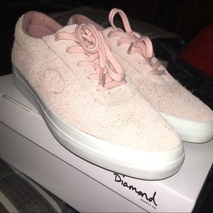 diamond icon shoes