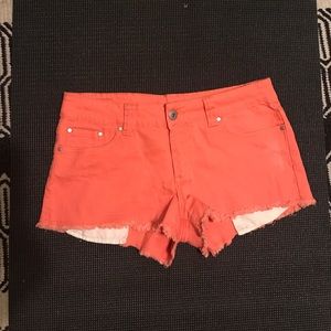 💥 Forever 21 denim cutoffs 💥