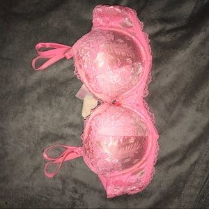 Very Sexy bra by Victoria's Secret