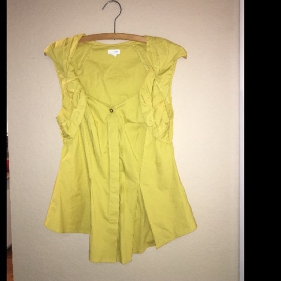 SOLD - Odille chartreuse twist blouse size 6 - Picture 3 of 3