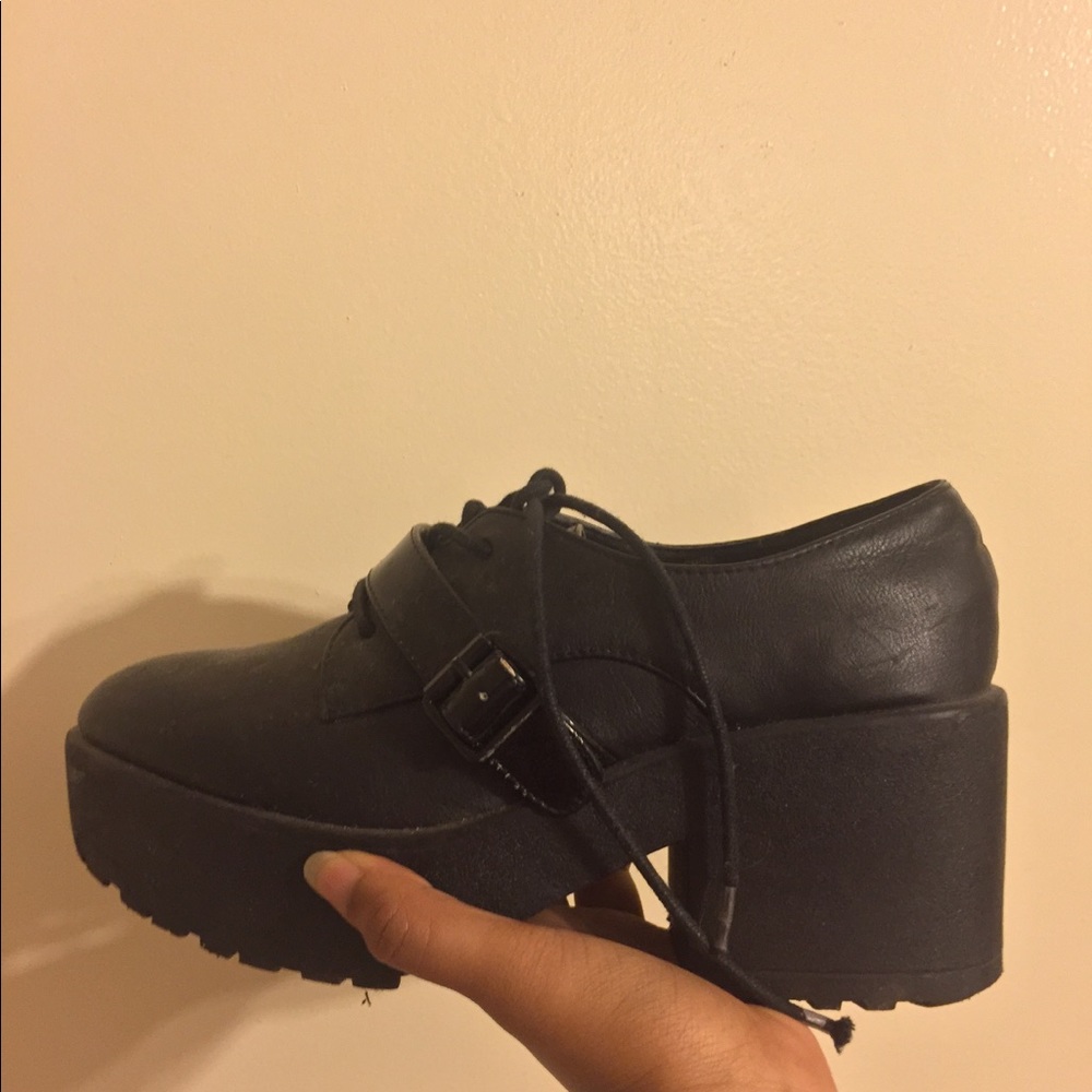 🖤Plat form shoes Deena & Ozzy 🖤 size 8,8.5