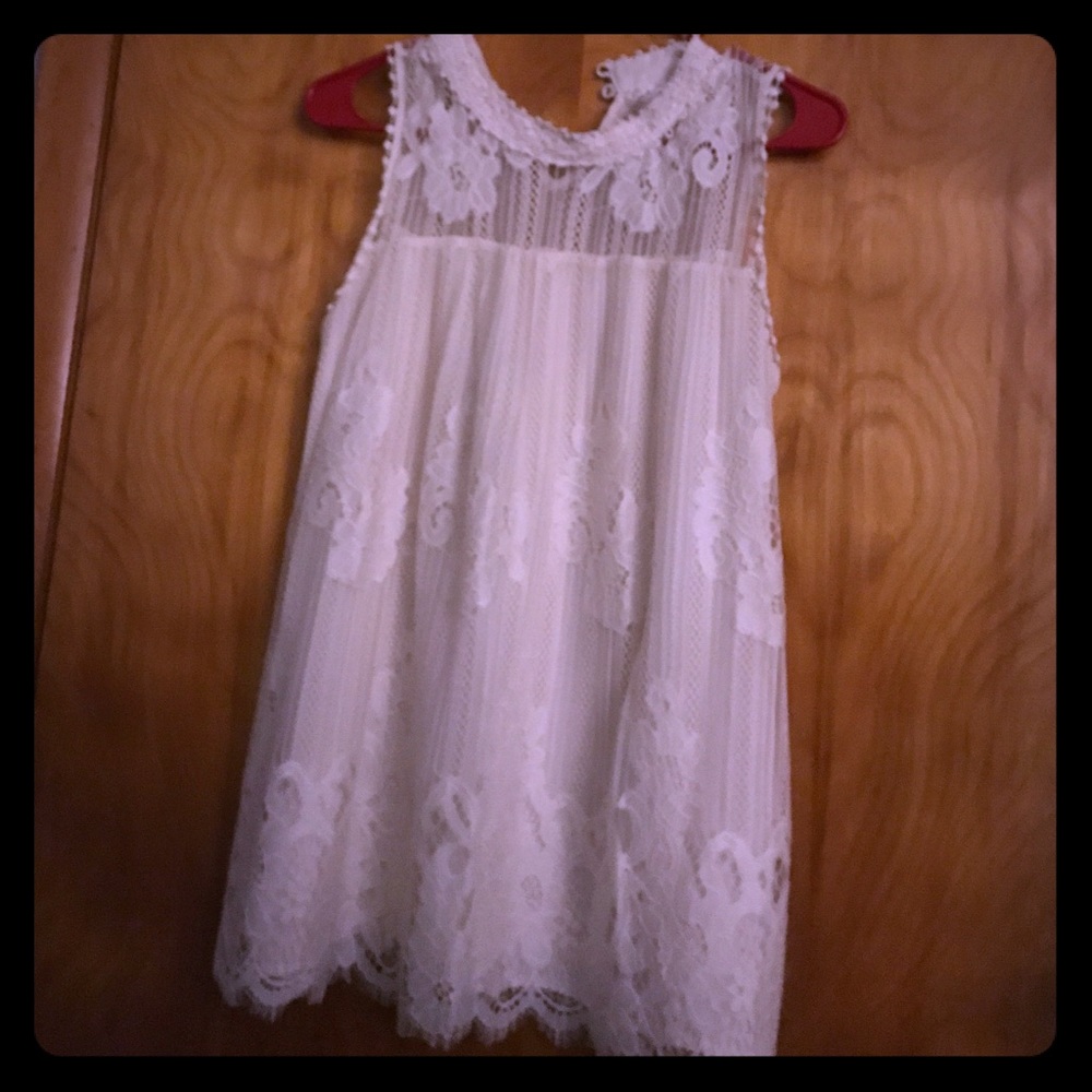 Fancy Vintage Style Lacy Tee cream Medium