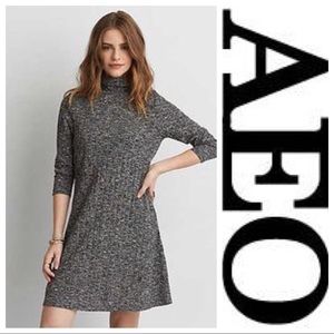088-NWT AEO Turtleneck long sleeve sweater dress Size: XS