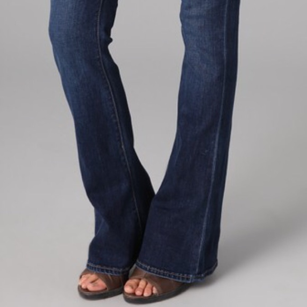 petite PAIGE flare jeans