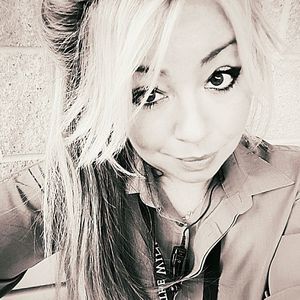 Meet your Posher, Jackie