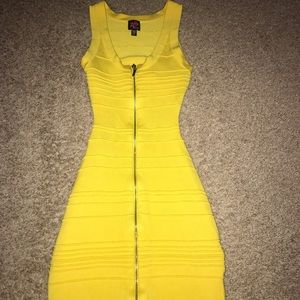 Yellow BeBe Bodycon Dress w/ zipper in the front
