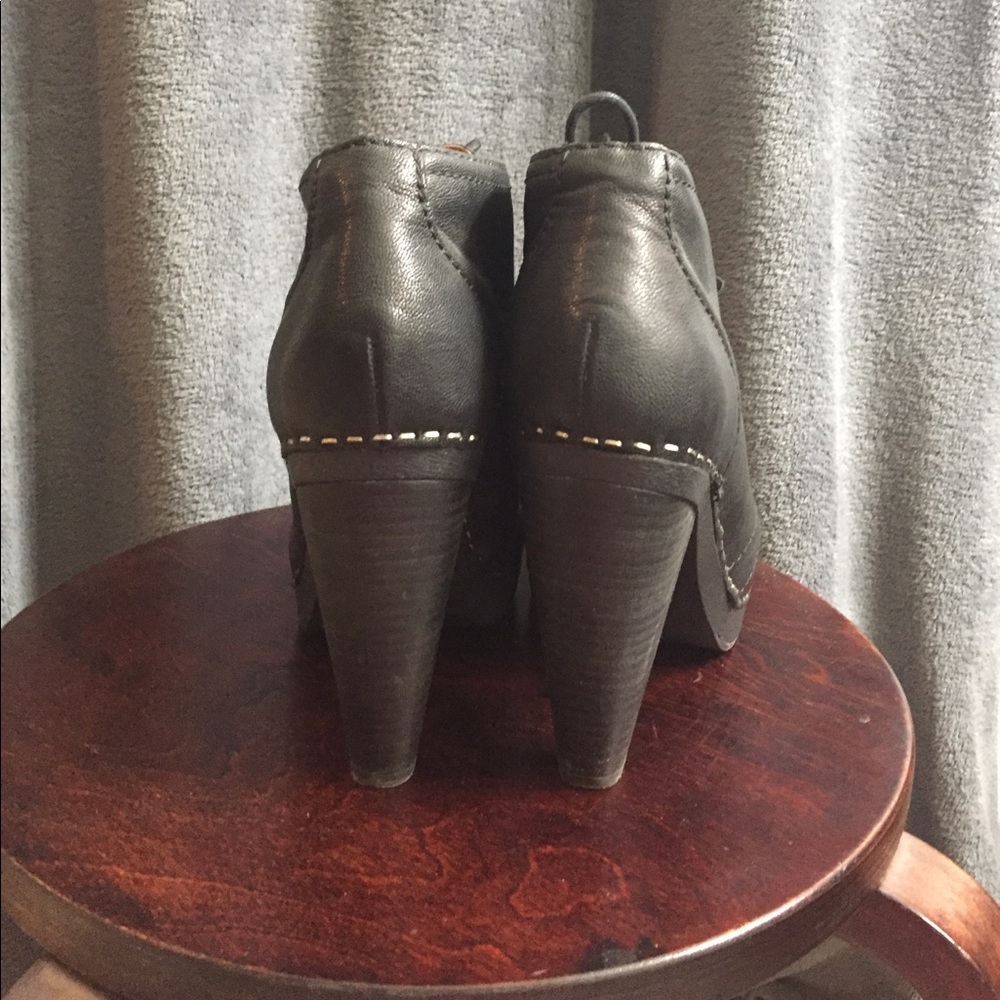 Lucky brand leather heels - Picture 3 of 3