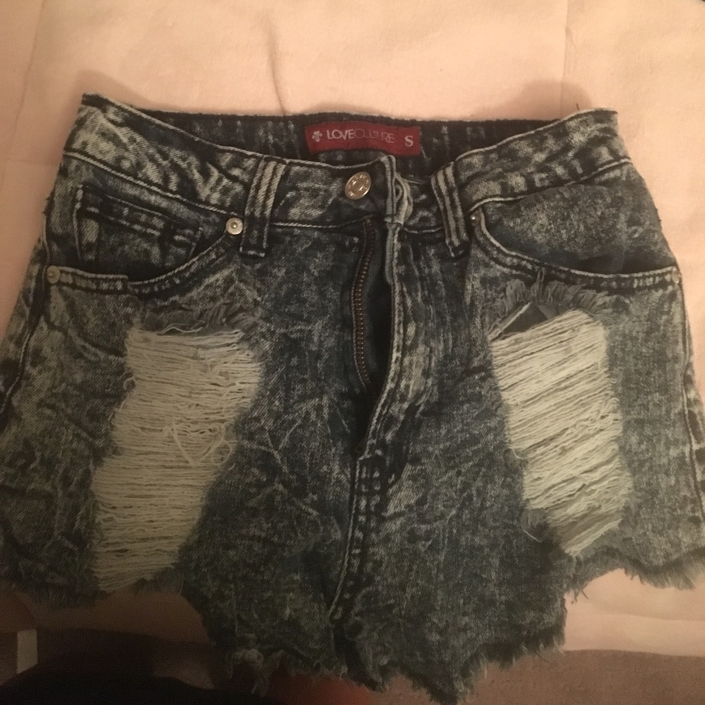 distressed shorts