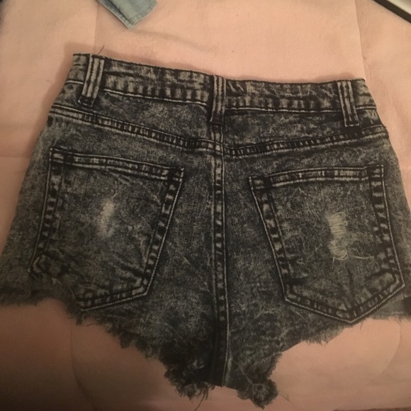 distressed shorts - Picture 2 of 2