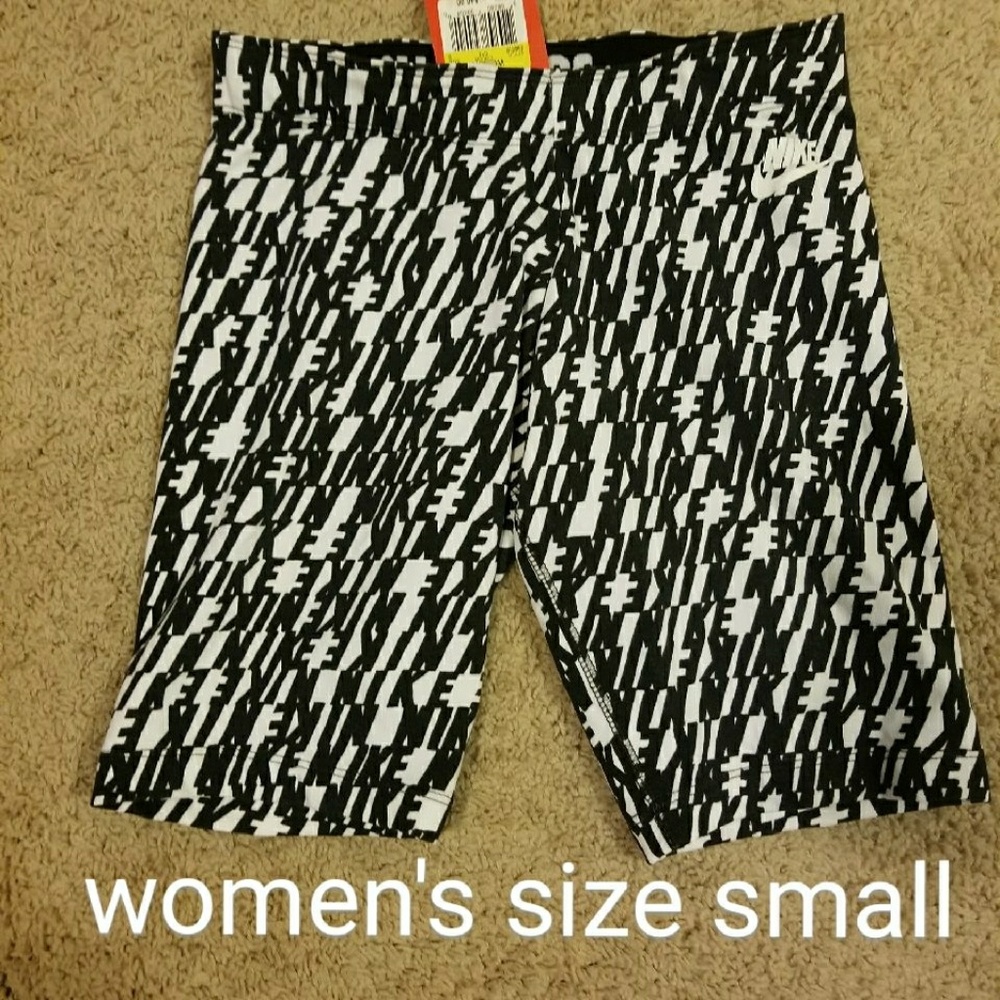 Nike tight short
