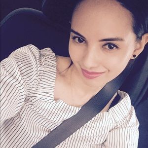 Meet your Posher, Mireya