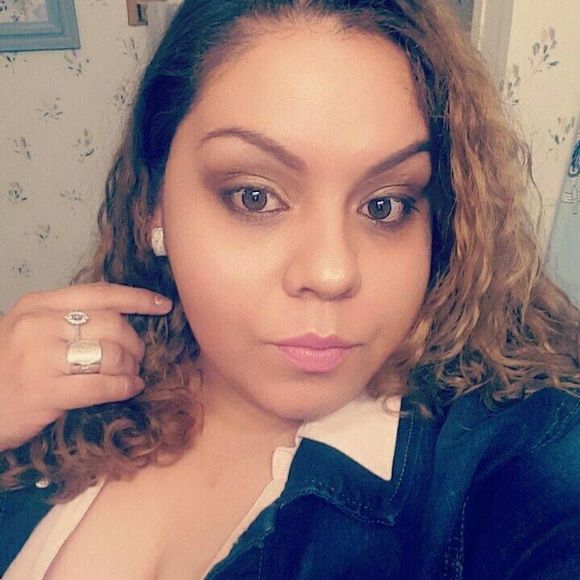 Meet your Posher, Dori - Picture 1 of 1