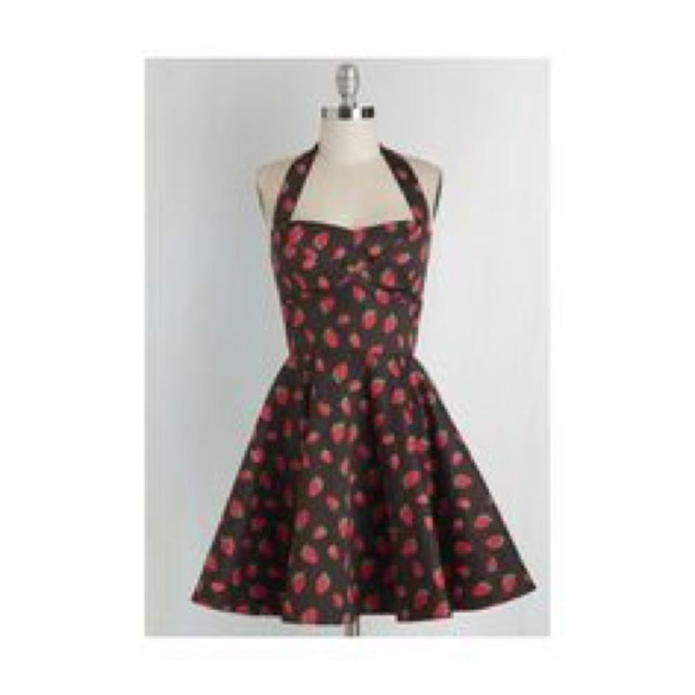 NWOT vintage strawberry pin-up halter dress