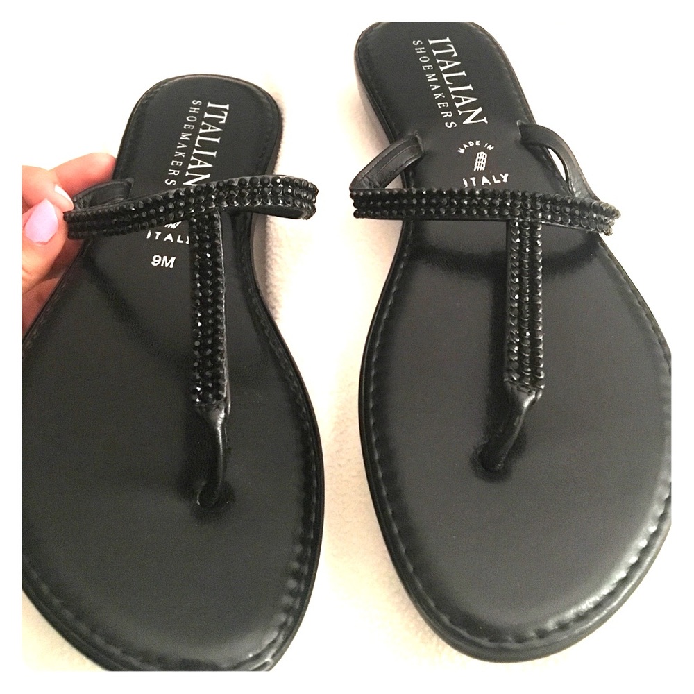 Never worn - black Italian sandals SIZE 9