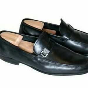Salvatore Ferragamo TAZIO Black Leather Loafers