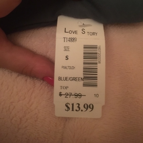 super cute teal halter shirt - Picture 2 of 2