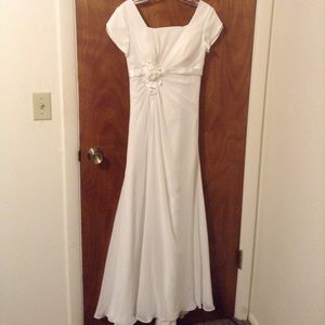 Wedding dress