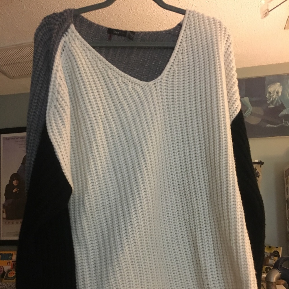 Color blocked sweater