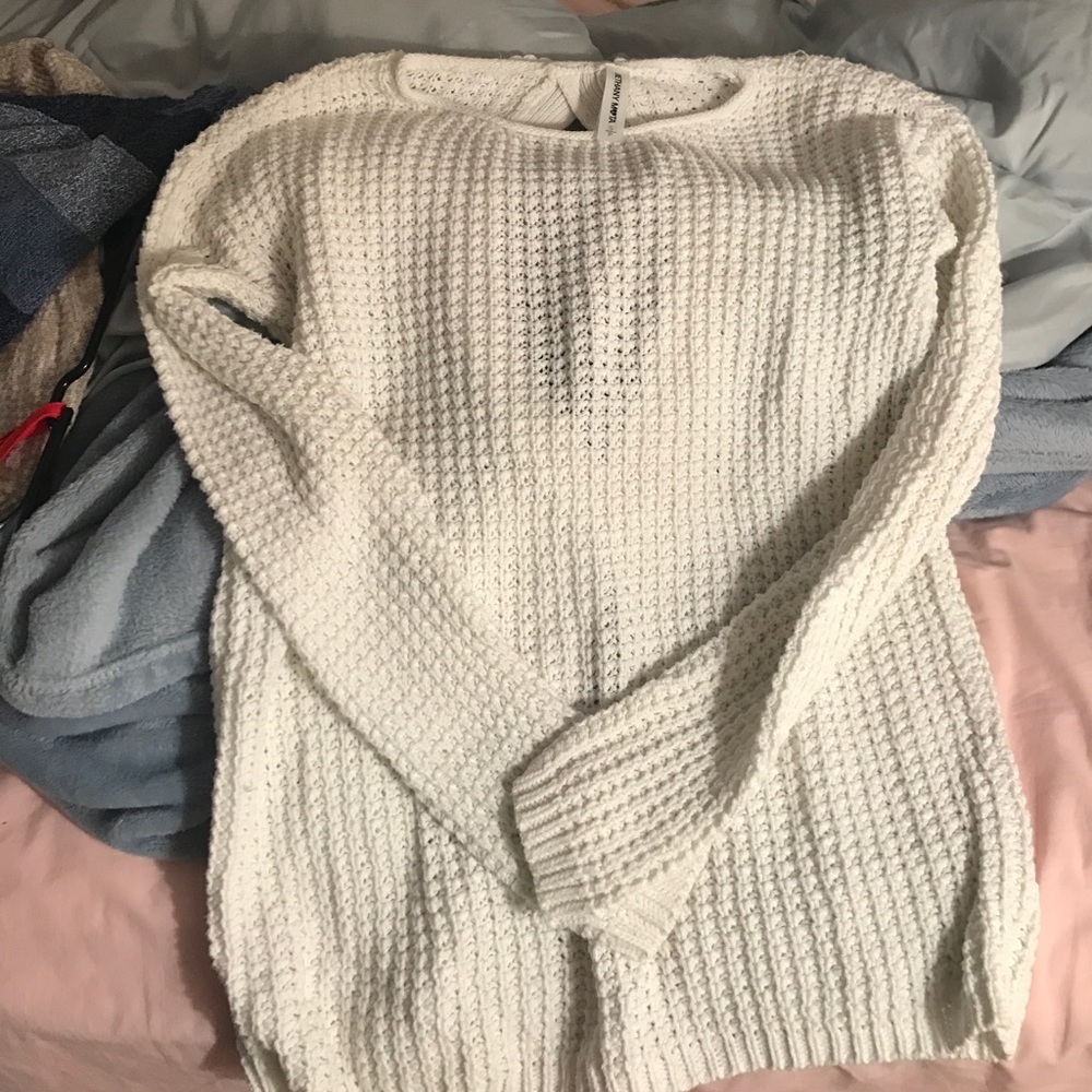 New Bow tie sweater! Bows line backing!