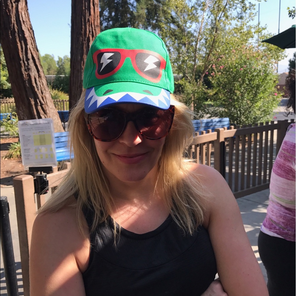 Meet your Posher, Keri