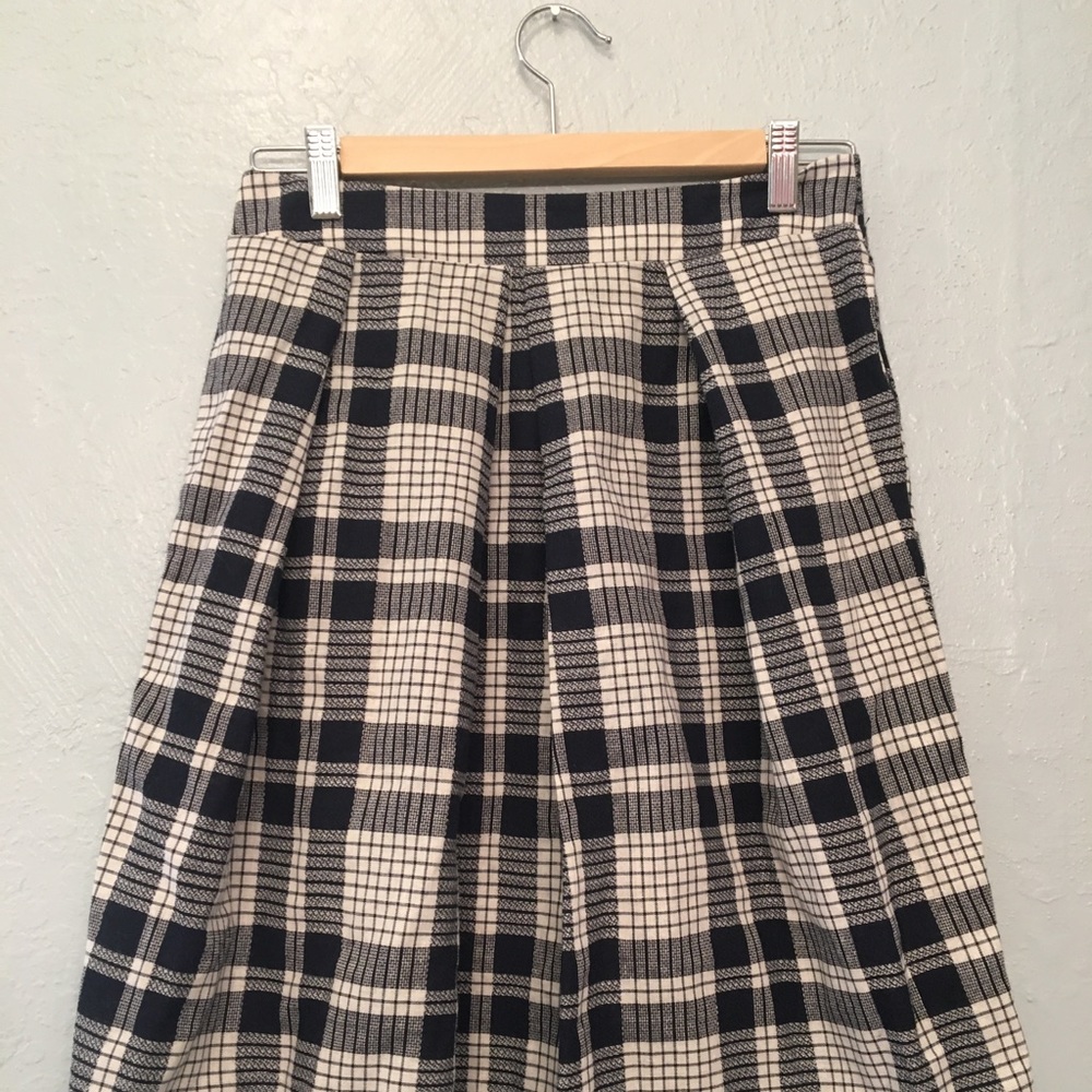 PLAID MIDI SKIRT 🚨 PRICE DROP