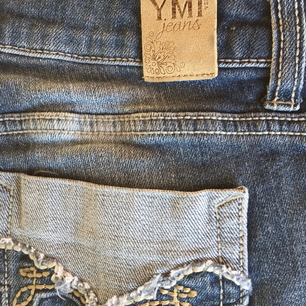 Y.M.I. Blue Jeans  size 7