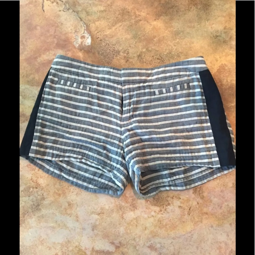 GAP shorts