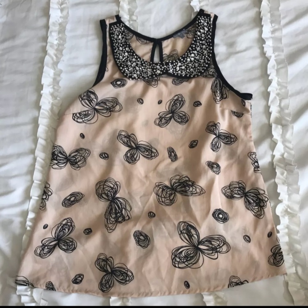 Bling collar sleeveless top