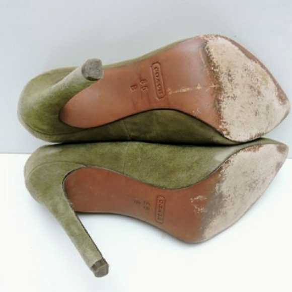 ✨SOLD✨Women's Coach Fawna 8.5 Heels - Picture 5 of 6