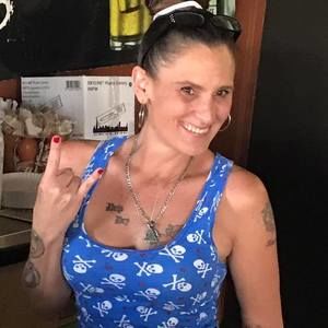 Meet your Posher, Dina