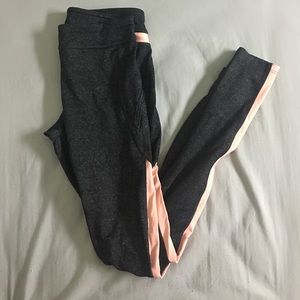 Athletic pants/tights