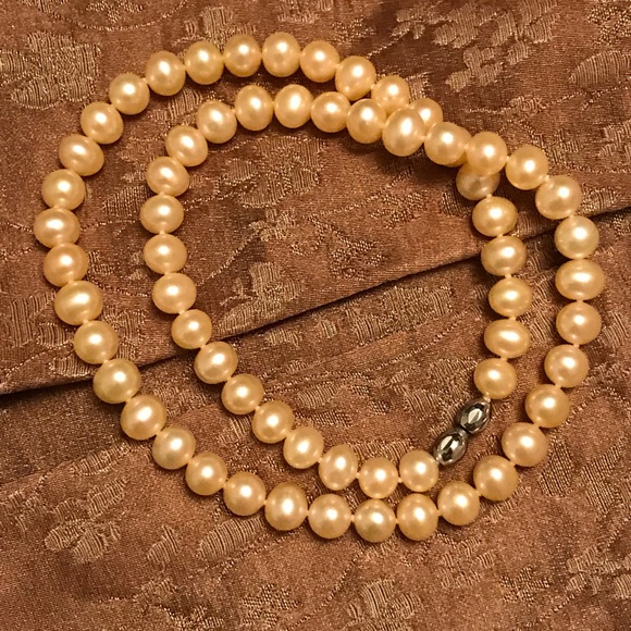 HONORA FRESHWATER17” PEARL NECKLACE HAND STRUNG MATCHED WITH STERLING CLASP