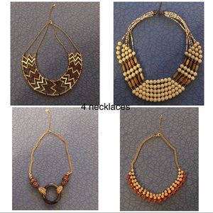 Set of 4 necklaces