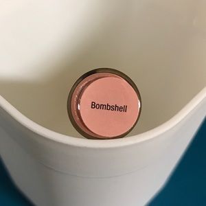 Lipsense BOMBSHELL lipstick