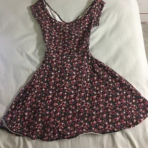 Floral dress with cross cross back