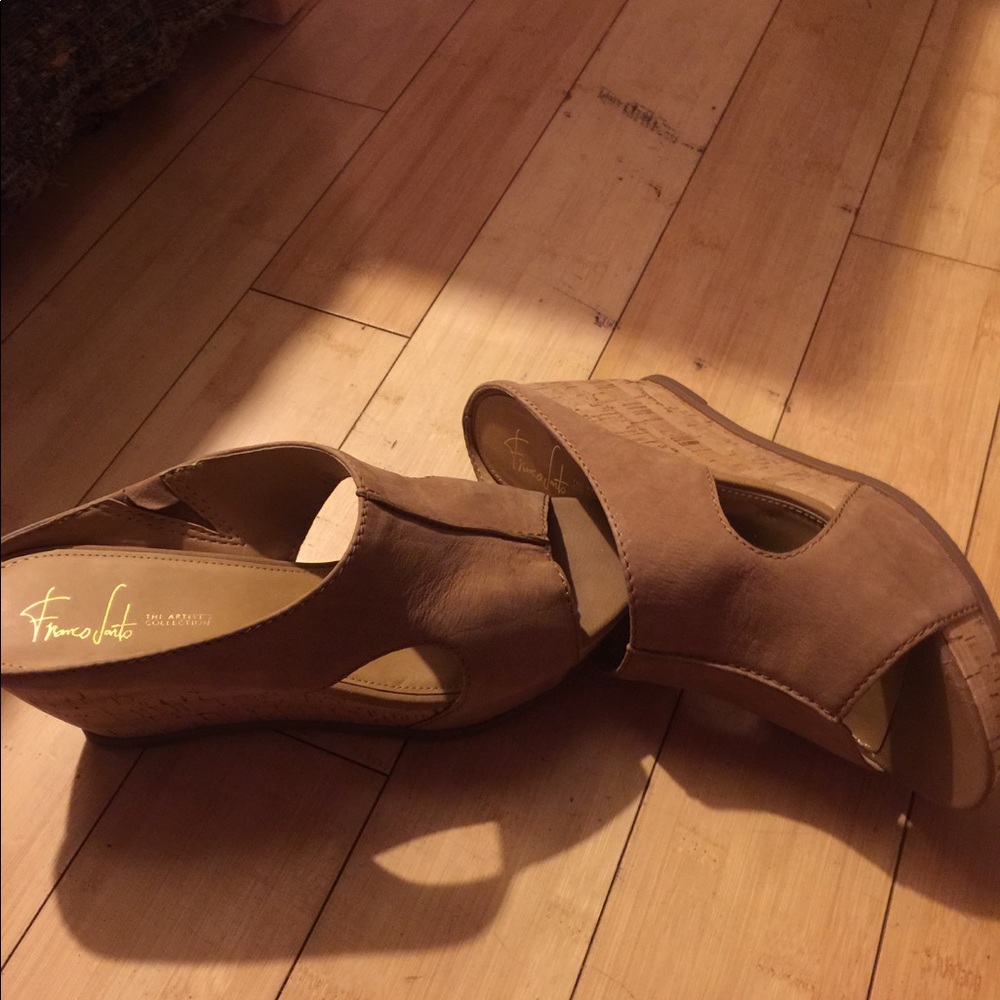 NWT Franco Sarto Nude suede and Cork Wedge Slides