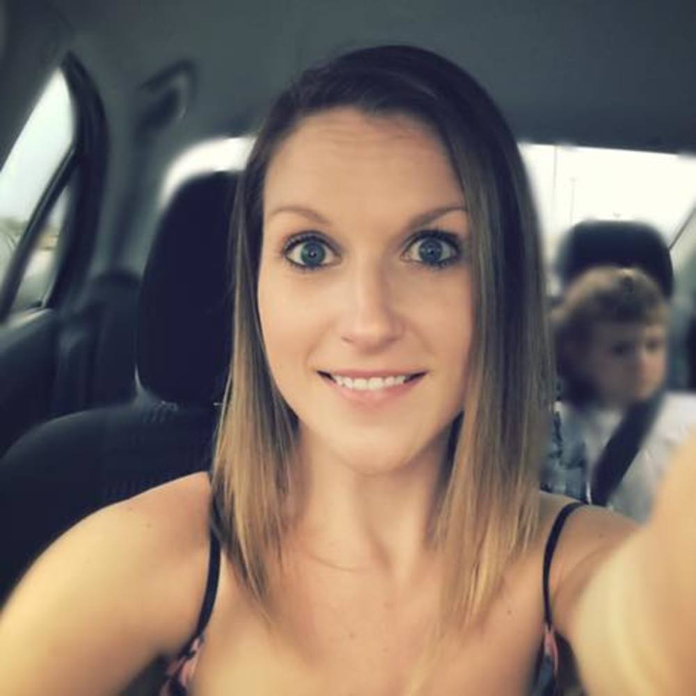 Meet your Posher, Melissa