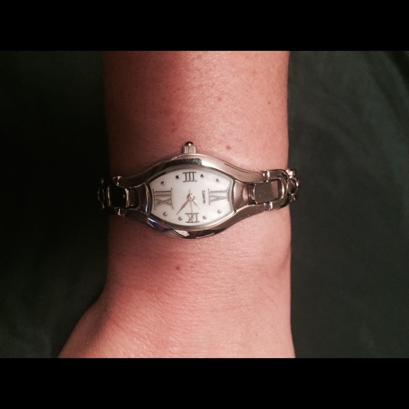 watch - Picture 7 of 7