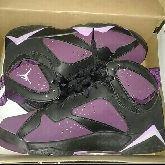 BACK BY POPULAR DEMAND RETRO'S 7 Jordan's - Picture 1 of 4