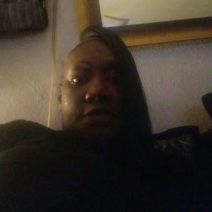 Meet your Posher, Kendra