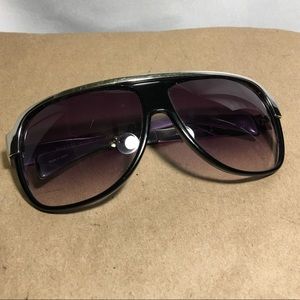 Badgley Mischka Jet Boyd sunglasses