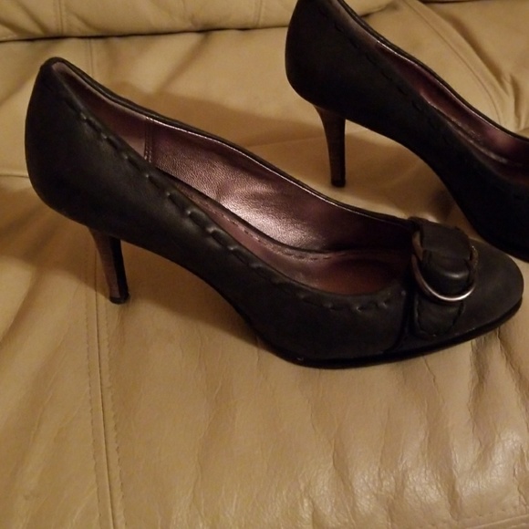 Coach Heels - Picture 3 of 6