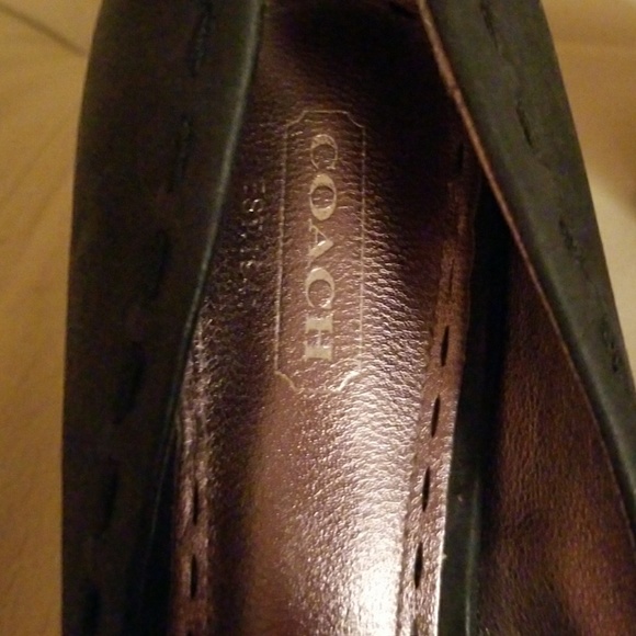 Coach Heels - Picture 4 of 6