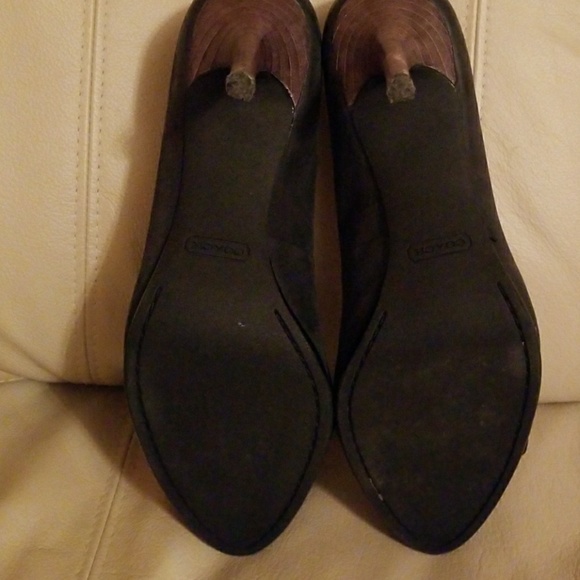 Coach Heels - Picture 6 of 6