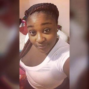 Meet your Posher, Sierra