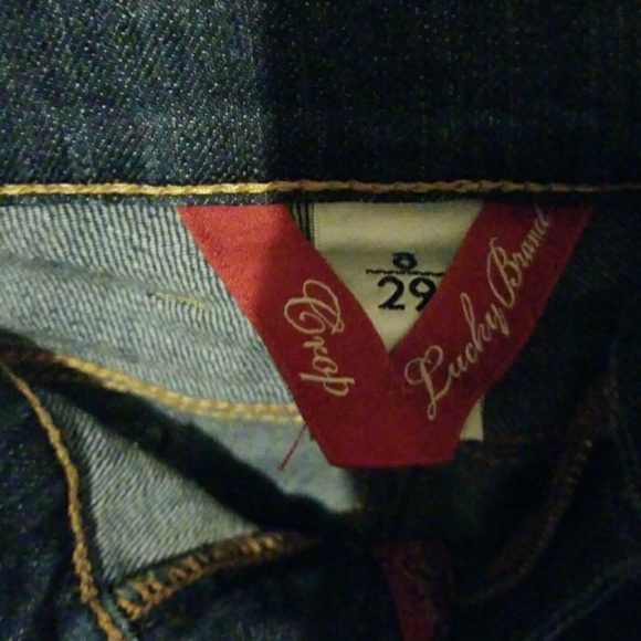 Lucky Cropped Jeans - Picture 2 of 3