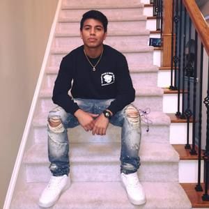 Meet your Posher, Mateo