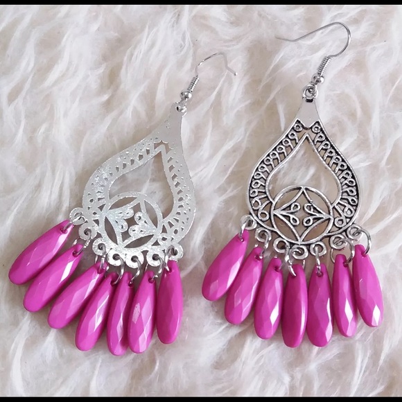 🌷New Vintage Bohemian Fuschia Teardrop - Picture 3 of 3